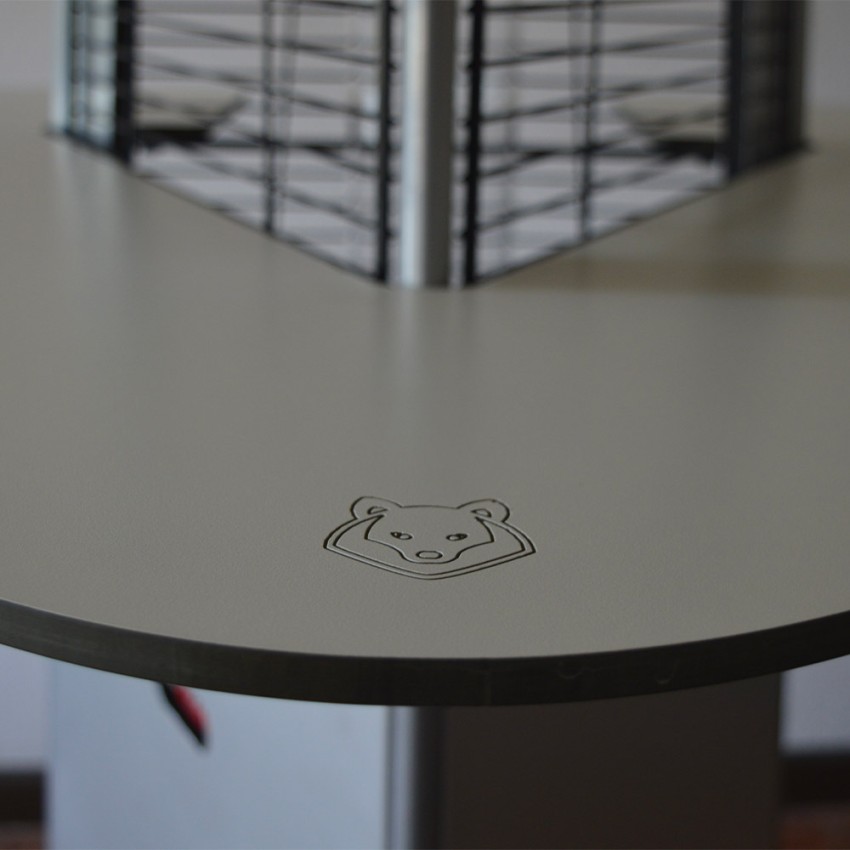 Buitentafel voor gasverwarmende pyramide heater Falò Evo Aanbieding Buitentafel voor gasverwarmende pyramide heater Falò Evo Aanbieding
