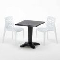 Vierkante salontafel zwart 70x70 cm met stalen onderstel en 2 gekleurde stoelen Gruvyer Aia Kosten
