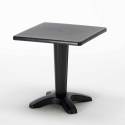 Vierkante salontafel zwart 70x70 cm met stalen onderstel en 2 gekleurde stoelen Gruvyer Aia 