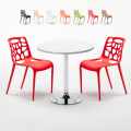 Ronde salontafel wit 70x70 cm en 2 gekleurde stoelen Gelateria Long Island Aanbieding