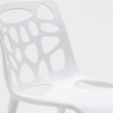 Ronde salontafel wit 70x70 cm en 2 gekleurde stoelen Gelateria Long Island 