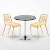 Ronde salontafel zwart 70x70 cm met stalen onderstel en 2 gekleurde stoelen Gelateria Cosmopolitan Model