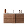 Mobiele badkamerkast van hout met 2 hangende laden en een keramische wastafel in Miel. Keuze