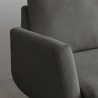 Moderne Scandinavische bank met 3 zitplaatsen in essentiële stijl, gemaakt van grijze stof genaamd Folkerd.