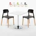 Vierkante salontafel wit 70x70 cm en 2 gekleurde stoelen Barcelona Cocktail Aanbieding