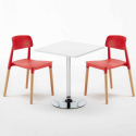 Vierkante salontafel wit 70x70 cm en 2 gekleurde stoelen Barcelona Cocktail Karakteristieken