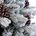Kunstmatige kerstboom met besneeuwde takken en dennenappels 180 cm Faaborg Korting
