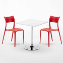 Rechthoekige salontafel wit 70x70 cm met stalen onderstel en 2 gekleurde stoelen Parisienne Cocktail Keuze