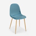 Scandinavische design stoel met houten poten en stoffen bekleding Salmon 
