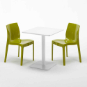 Vierkante salontafel wit 60x60 cm met stalen onderstel en 2 gekleurde stoelen Ice Lemon 