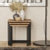 Set van 3 salontafels in industriële stijl van hout en zwart metaal Leron Korting