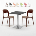 Vierkante tafel 60x60 cm Stalen onderstel en zwart top met 2 gekleurde stoelen Restaurant Pistachio Kortingen