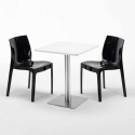 Vierkante salontafel wit 60x60 cm met stalen onderstel en 2 gekleurde stoelen Ice Hazelnut 