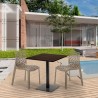 Vierkante tafel 70x70 cm houteffect met 2 gekleurde stoelen Gruvyer Melon 