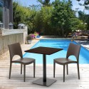 Vierkante tafel 60x60 cm met 2 gekleurde stoelen Paris Kiss 