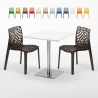 Vierkante salontafel wit 60x60 cm en 2 gekleurde stoelen Gruyver Strawberry Karakteristieken