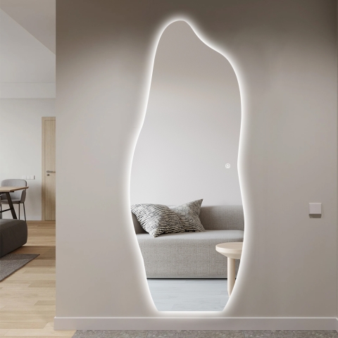 Asymmetrische moderne design wandspiegel met achtergrondverlichting 170x65 cm Kerti Aanbieding