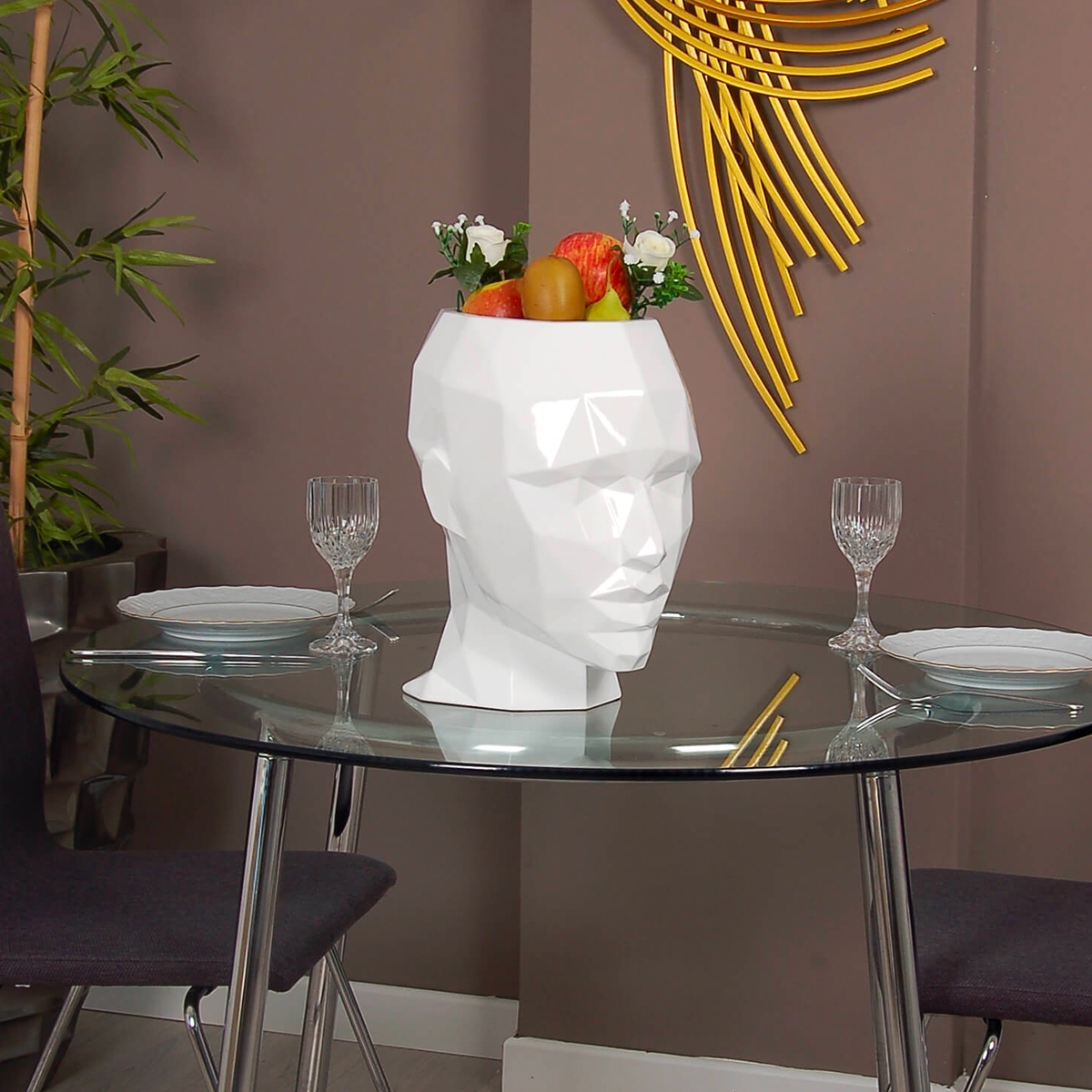 Decoratieve vaas met vrouwengezicht design in gelakte glasvezel Ruzid-L Aanbieding