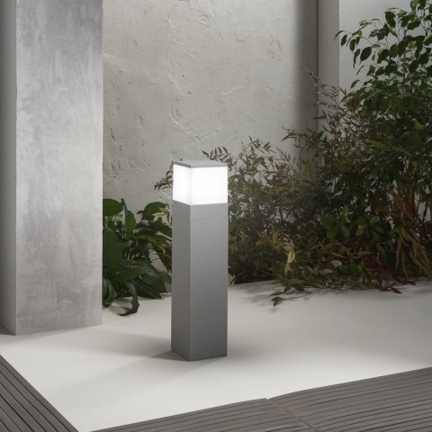 Zilverkleurige metalen tuinlamp h60cm Booster Aanbieding