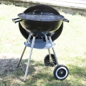 Ronde houtskoolbarbecue van staal met deksel en wielen Torka Korting
