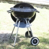 Ronde houtskoolbarbecue van staal met deksel en wielen Torka Korting