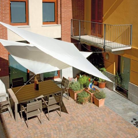 Driehoekig zonnescherm voor buiten 5x5x5m Solar Aanbieding