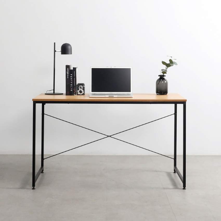 Industrieel bureau Wootop XL van hout en staal 180x60 cm Aanbieding Industrieel bureau Wootop XL van hout en staal 180x60 cm Aanbieding