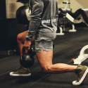 IJzeren kettlebell 12 kg bol met handvat Kotaro Aanbod