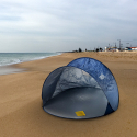 2-persoons zonnescherm tent voor strand en camping Voorraad