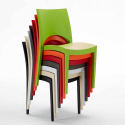 Moderne stapelbare stoelen in polypropyleen voor huis cafès en restaurants Paris 